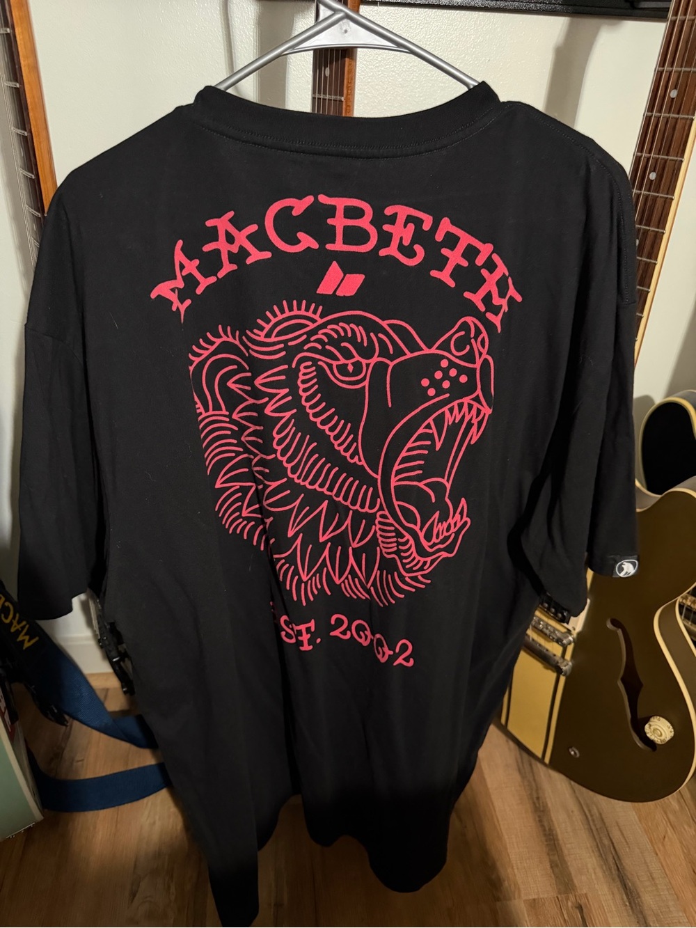 Macbeth Footwear Shirt Vintage